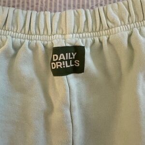 Daily Drill sweatshort